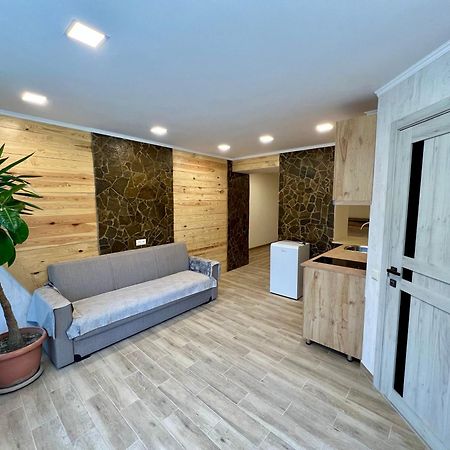 Green Park Guest House 迪利然 外观 照片